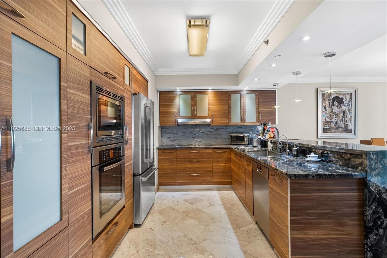 17201 Collins Ave 3505 photo 7