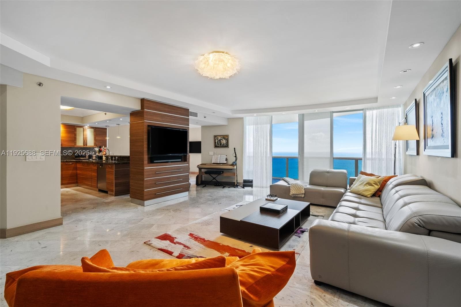 17201 Collins Ave 1