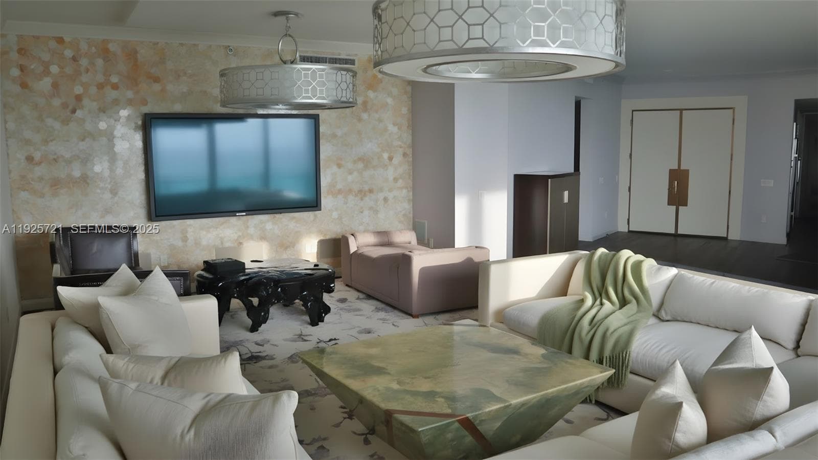 10295 Collins Ave 3