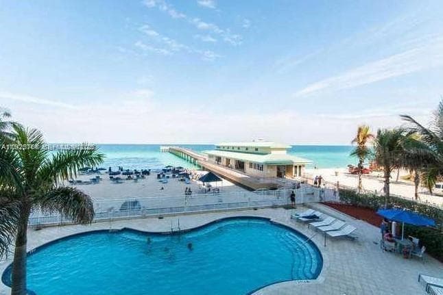 16699 Collins Ave 2408 photo 14