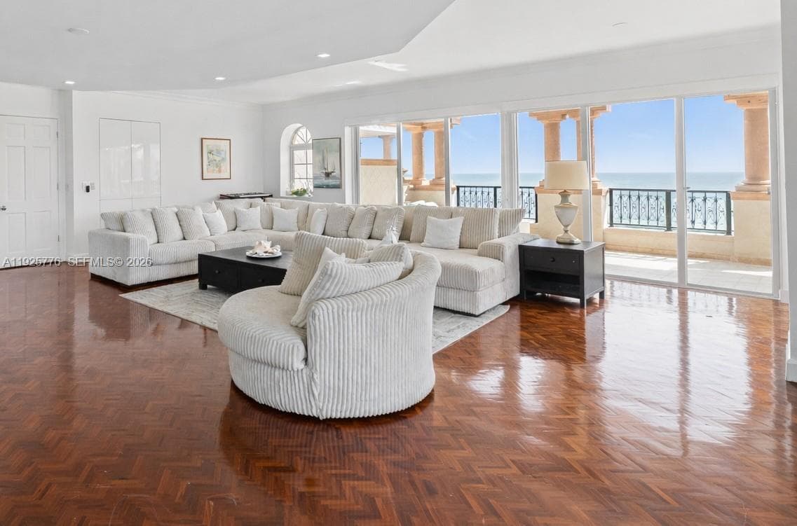 7777 Fisher Island Dr 7777 photo 9
