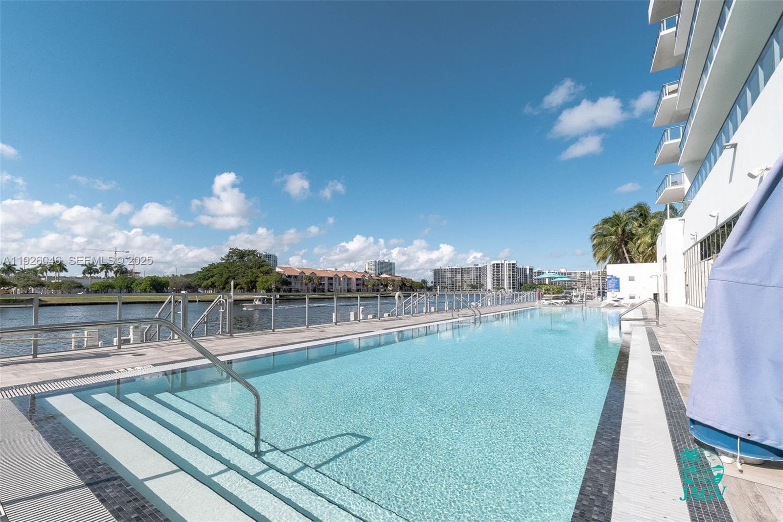 4010 Ocean Dr R3005 photo 10
