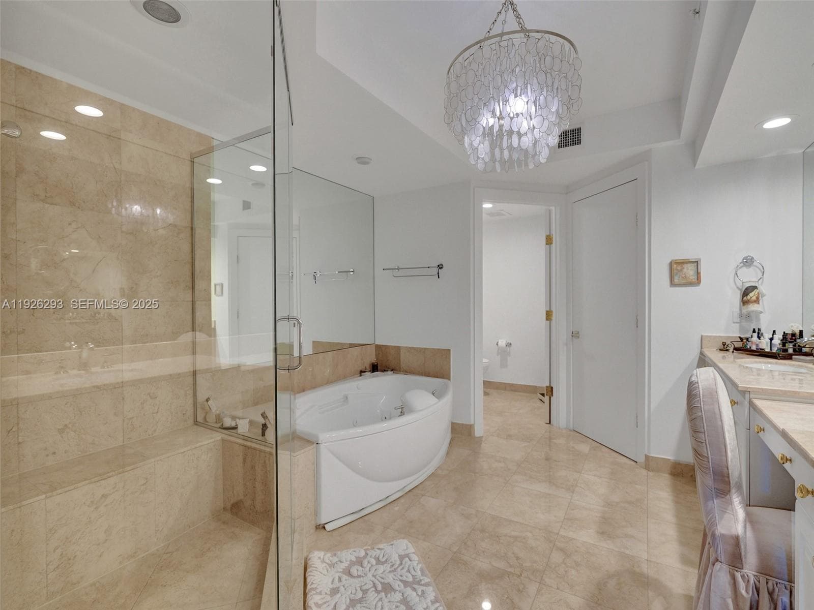 3201 NE 183rd St 704 photo 18