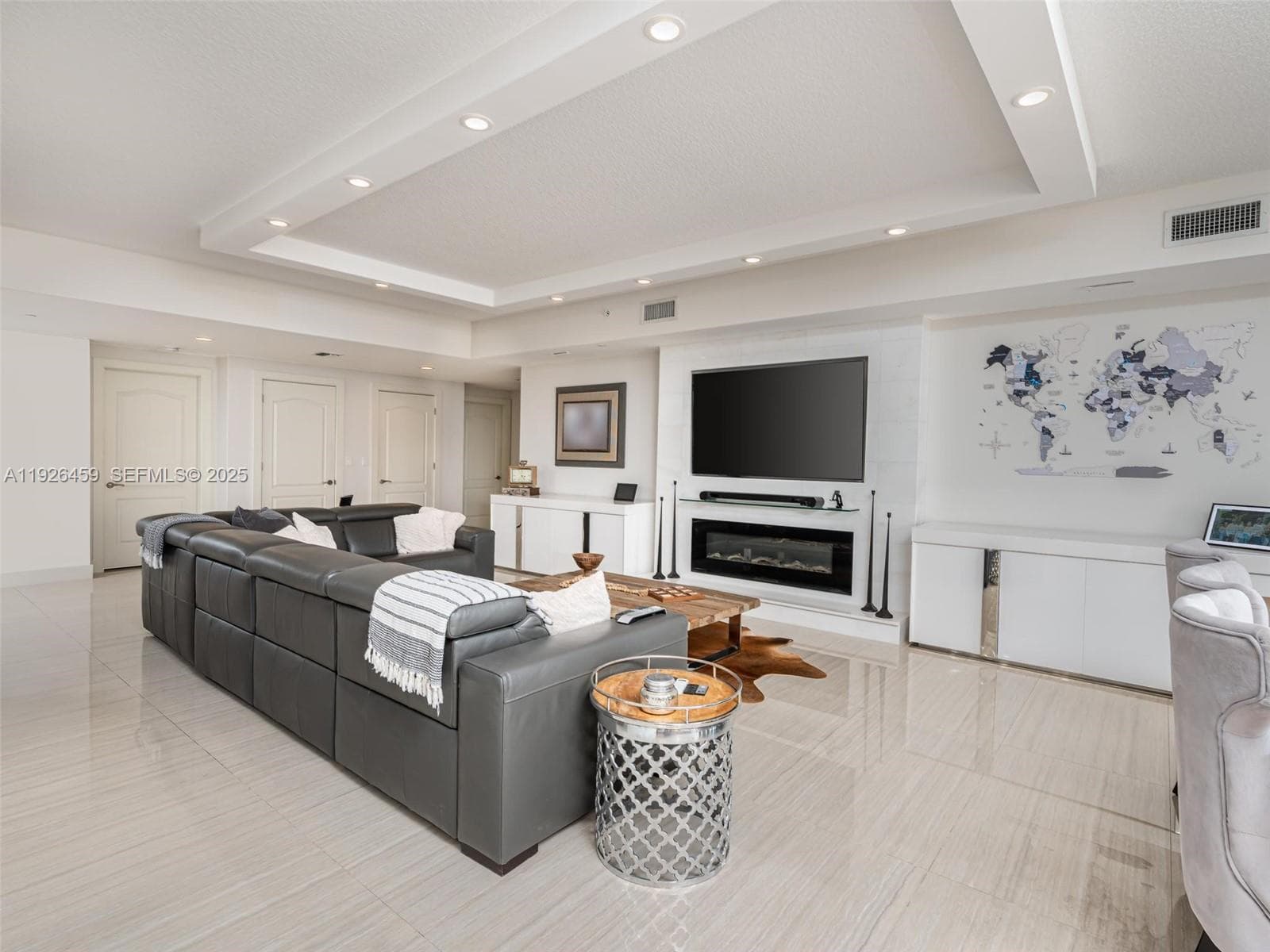 3415 Ocean Drive 4
