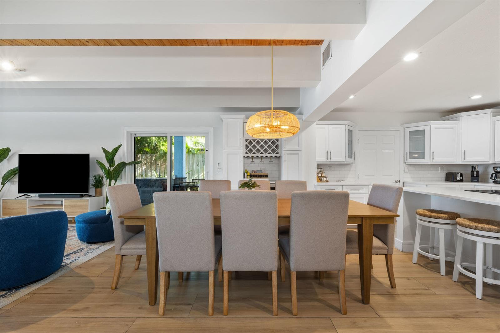 100 Neptune Drive 5