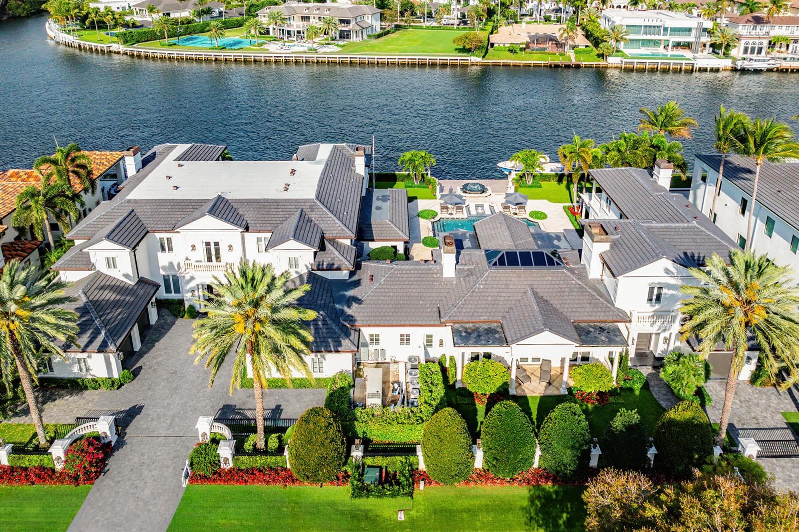 2989 Spanish River 5