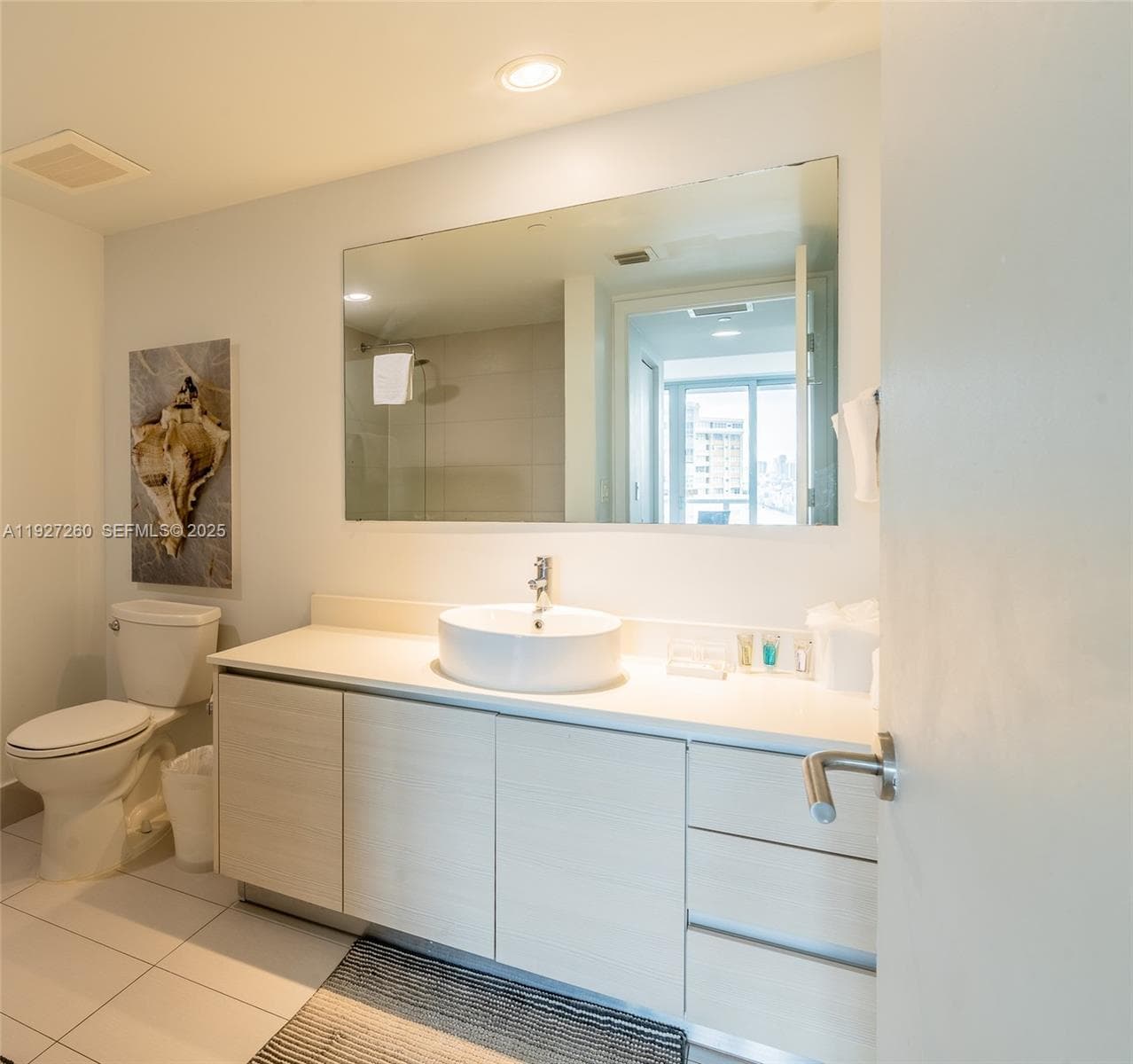 2602 E Hallandale Beach Blvd R809 photo 9