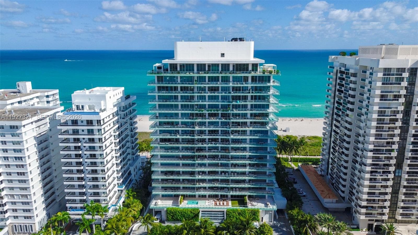 5775 Collins Ave 1