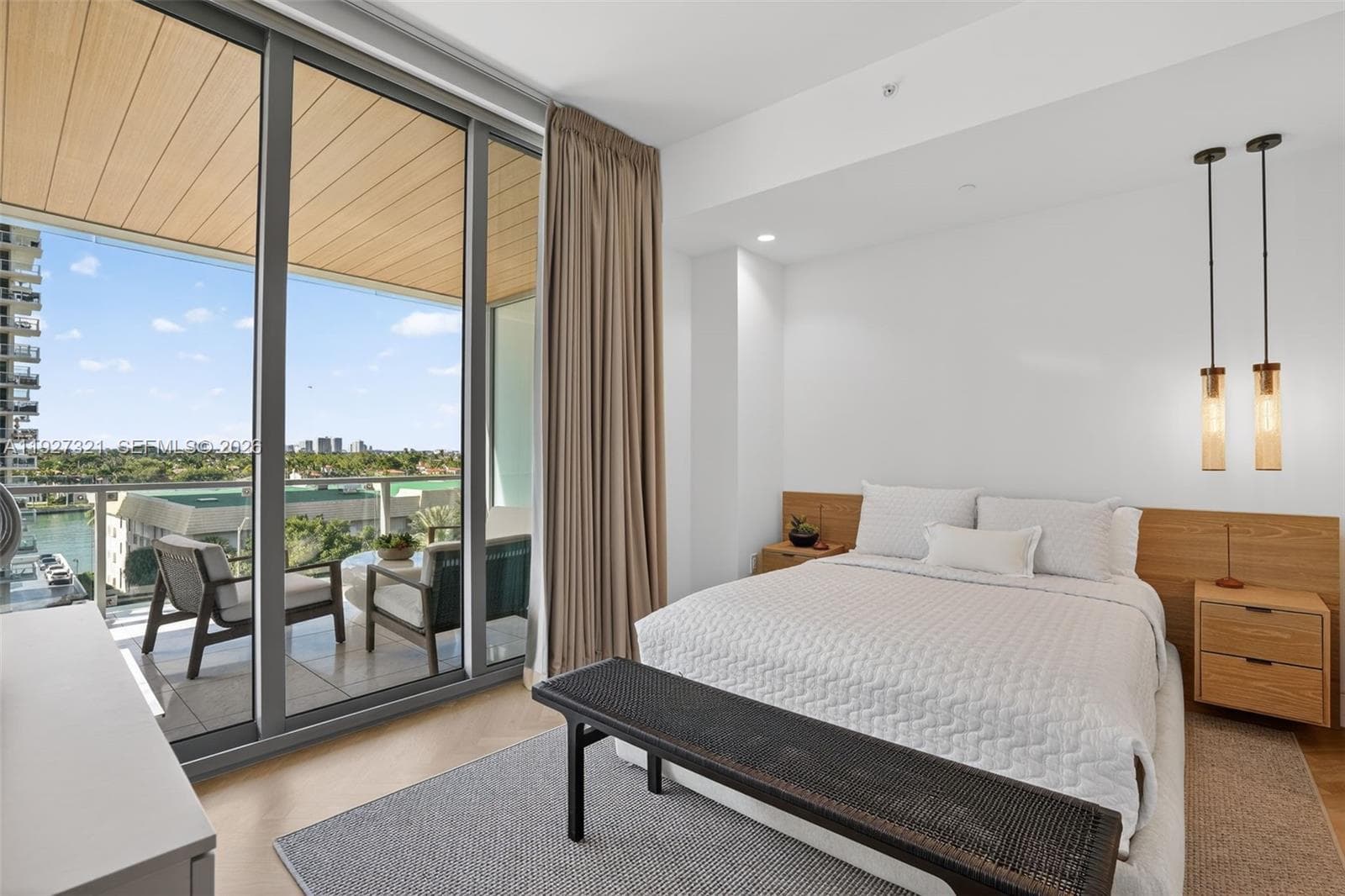 5775 Collins Ave 605 photo 15