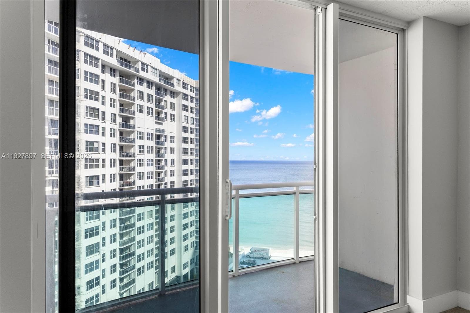 3001 Ocean Dr 2