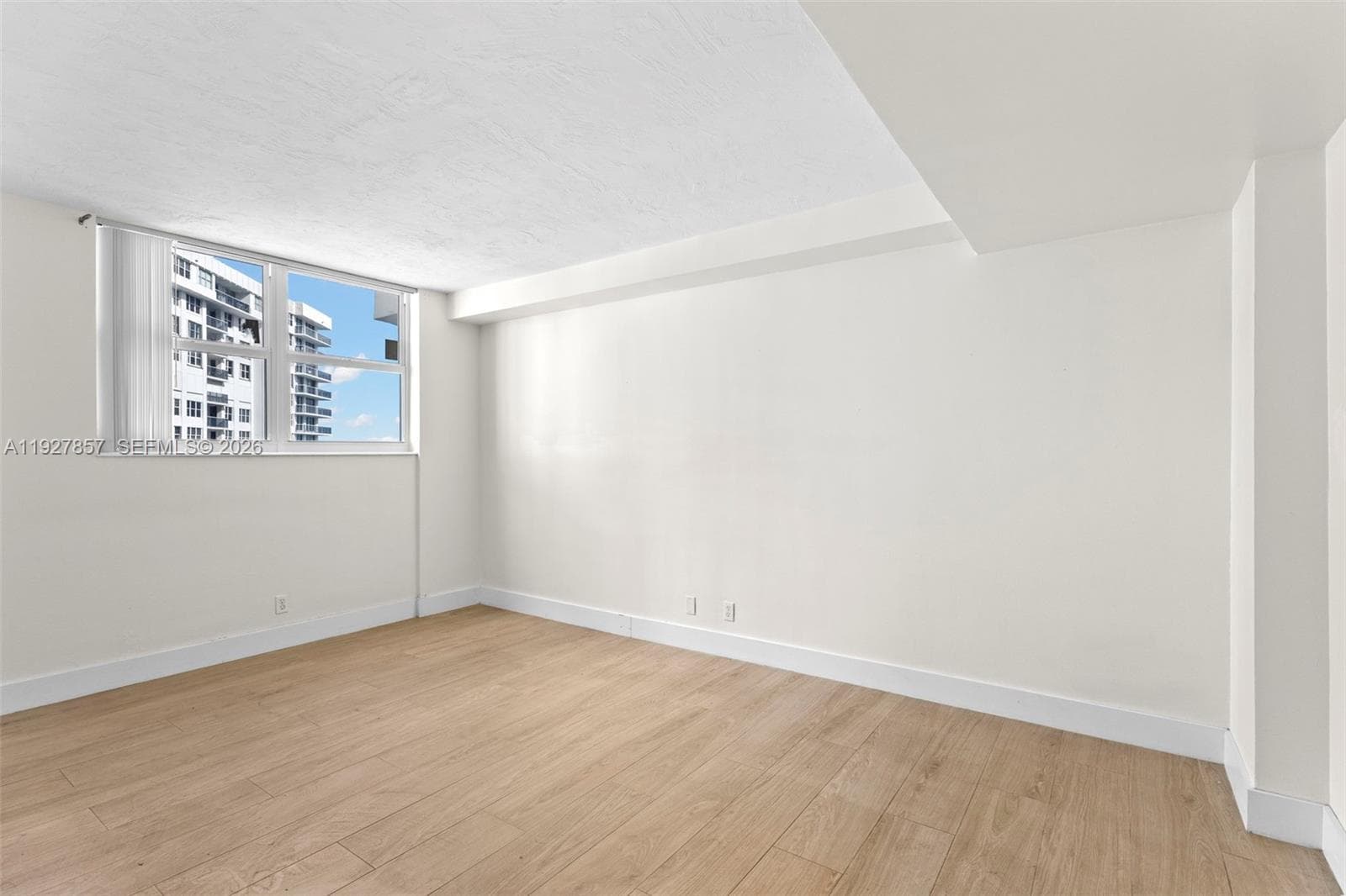 3001 Ocean Dr 1145 photo 16