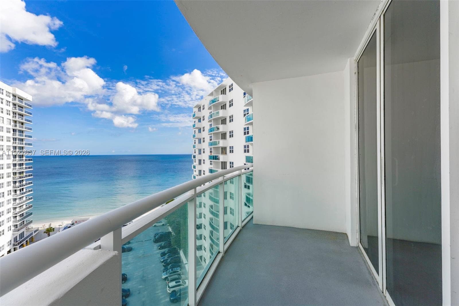 3001 Ocean Dr 3