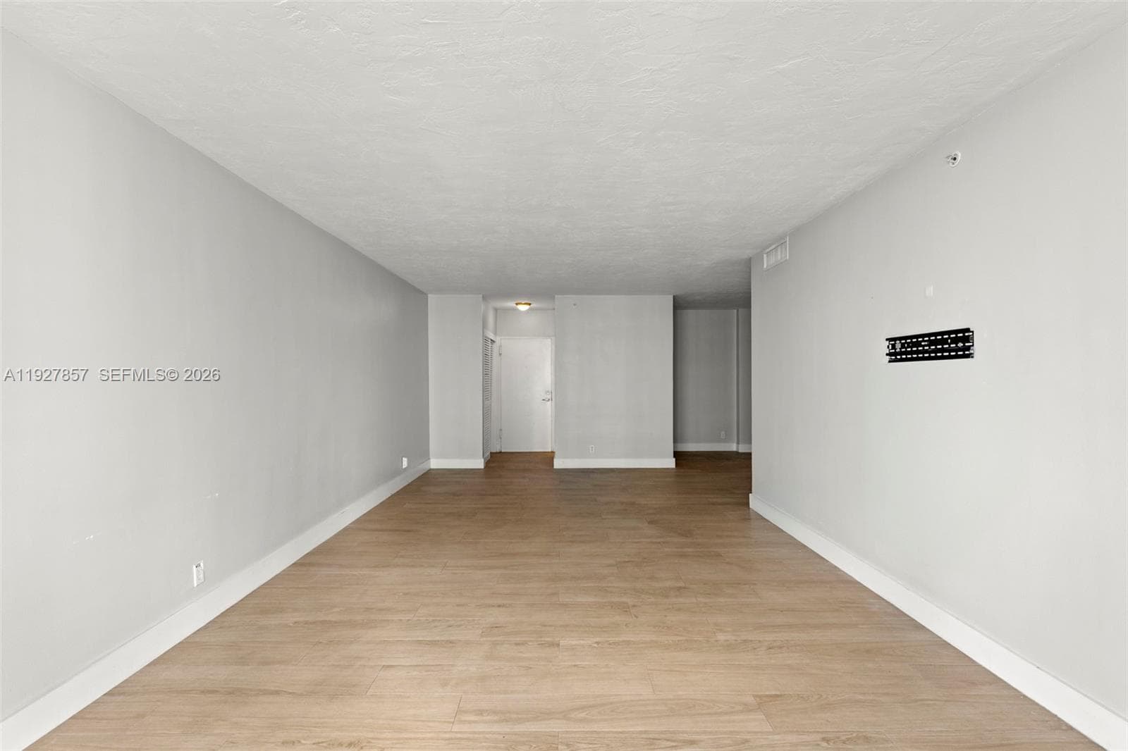 3001 Ocean Dr 1145 photo 10