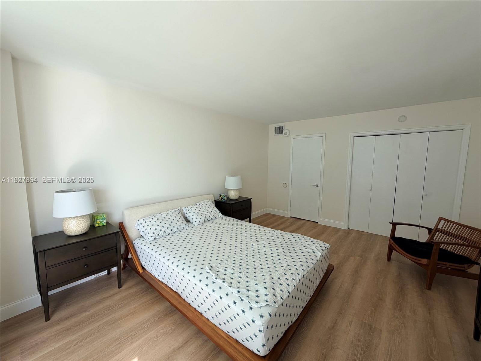 5151 Collins Ave 730 + DEN photo 13