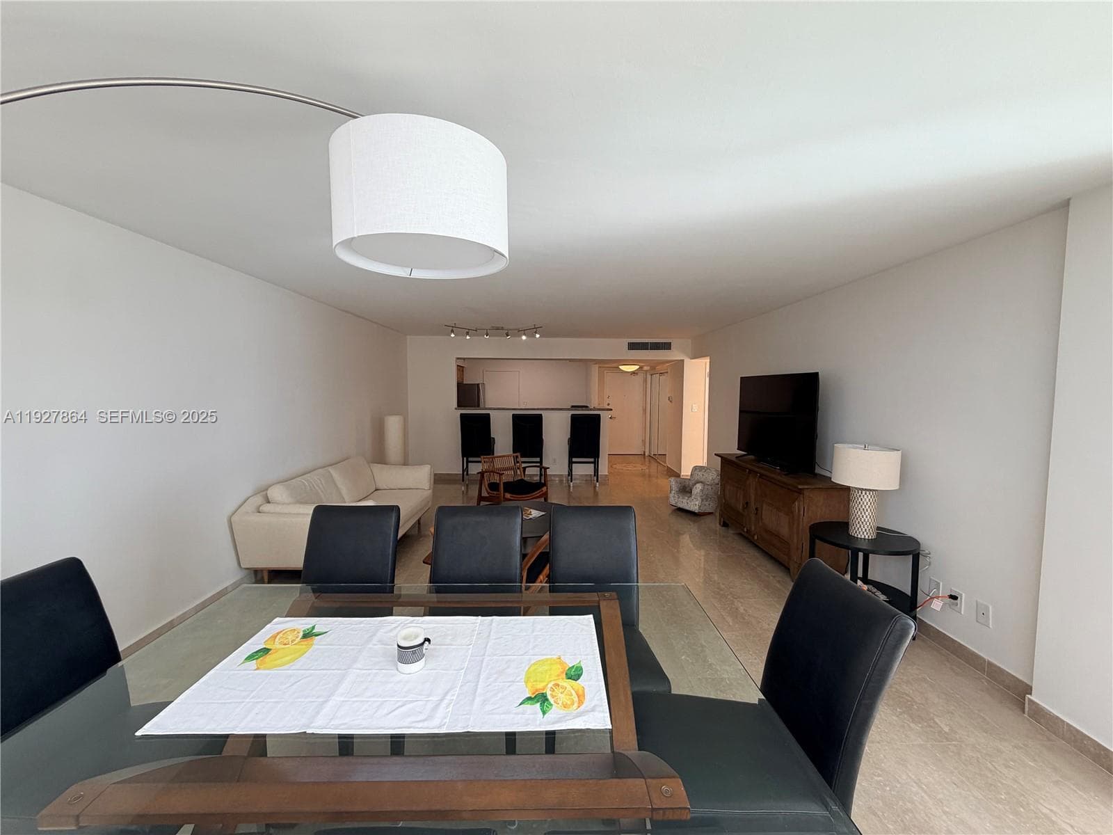 5151 Collins Ave 730 + DEN photo 9