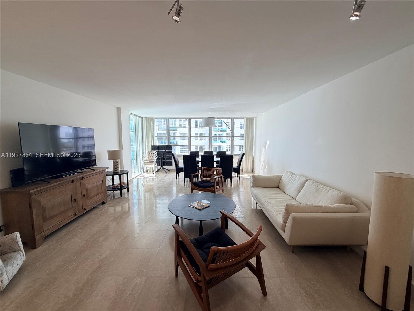 5151 Collins Ave 730 + DEN photo 10