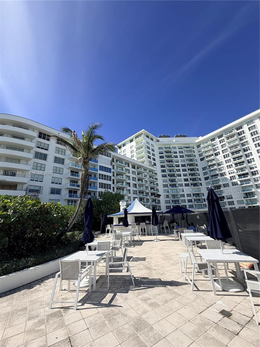 5151 Collins Ave 730 + DEN photo 21