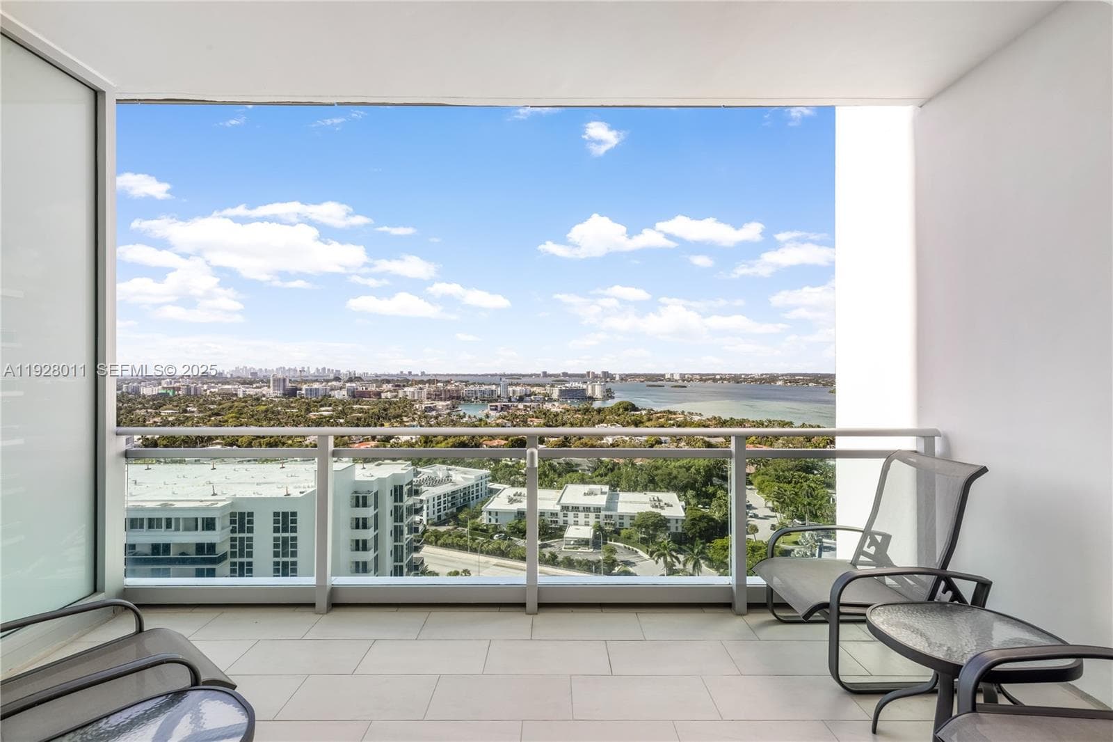 10295 Collins Ave 1704 photo 17