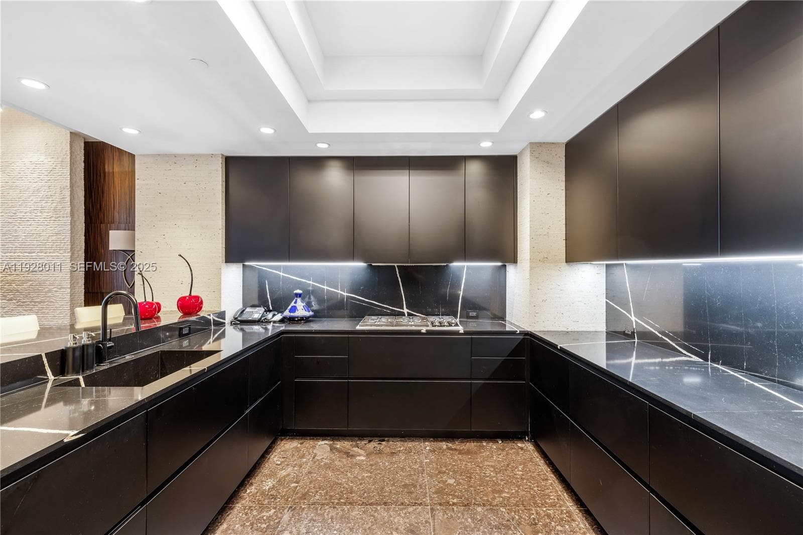 10295 Collins Ave 3