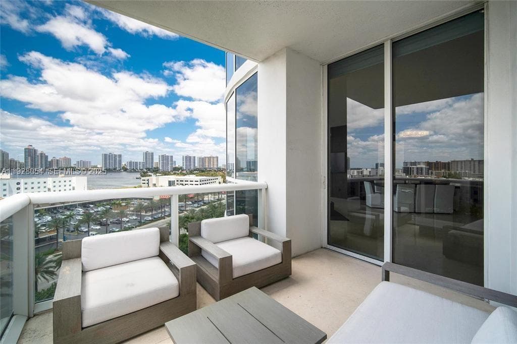 18101 Collins Ave 1101 photo 23