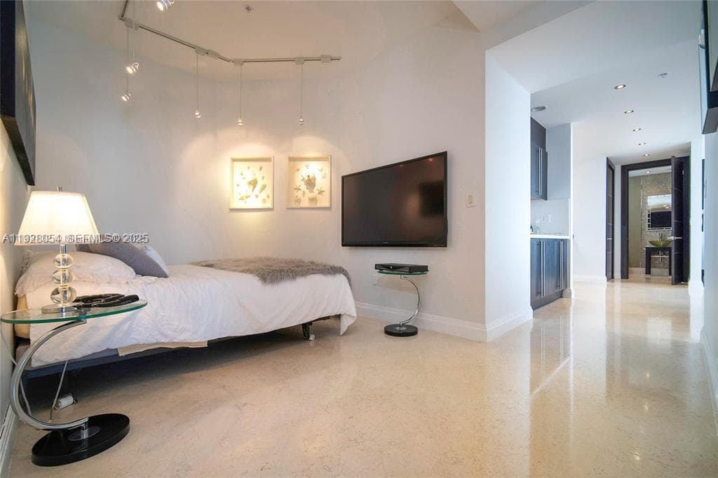 18101 Collins Ave 1101 photo 11