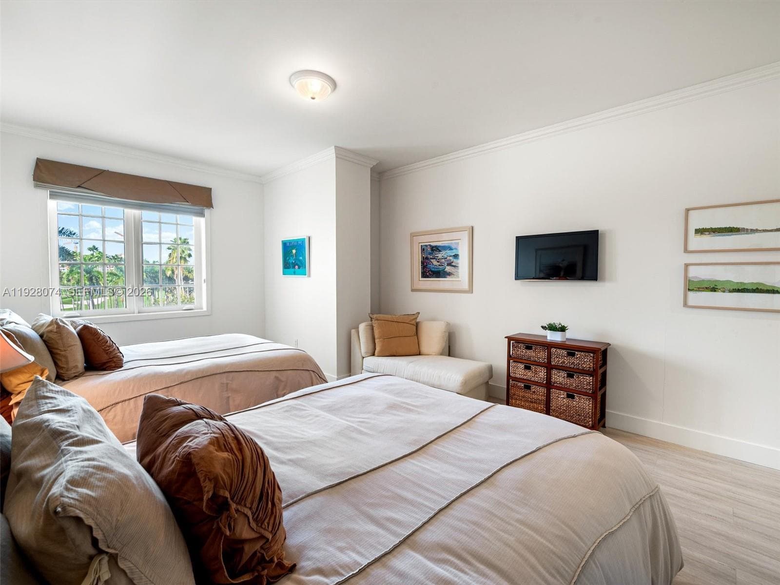 7947 Fisher Island Dr 7947 photo 23