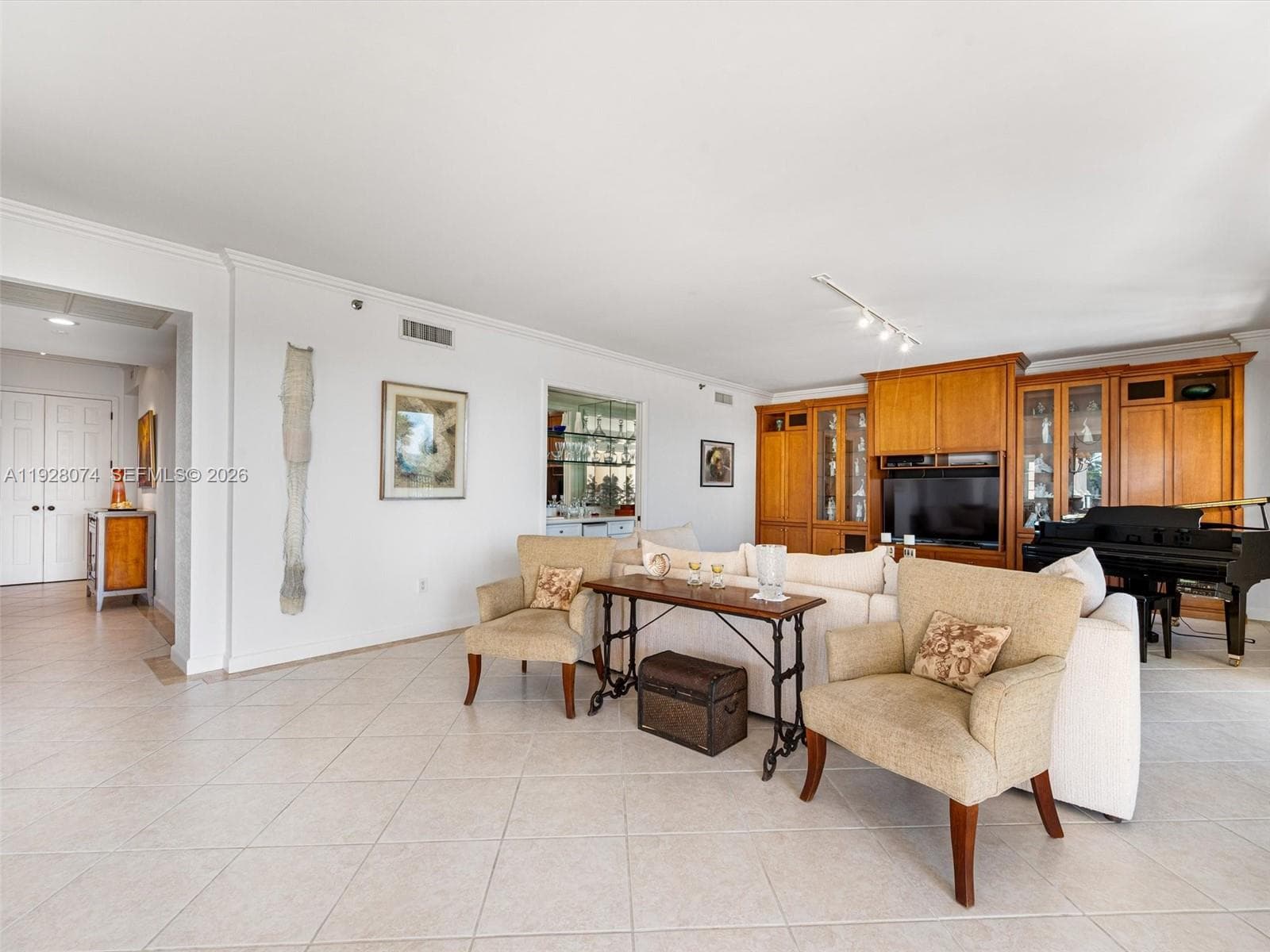 7947 Fisher Island Dr 7947 photo 13