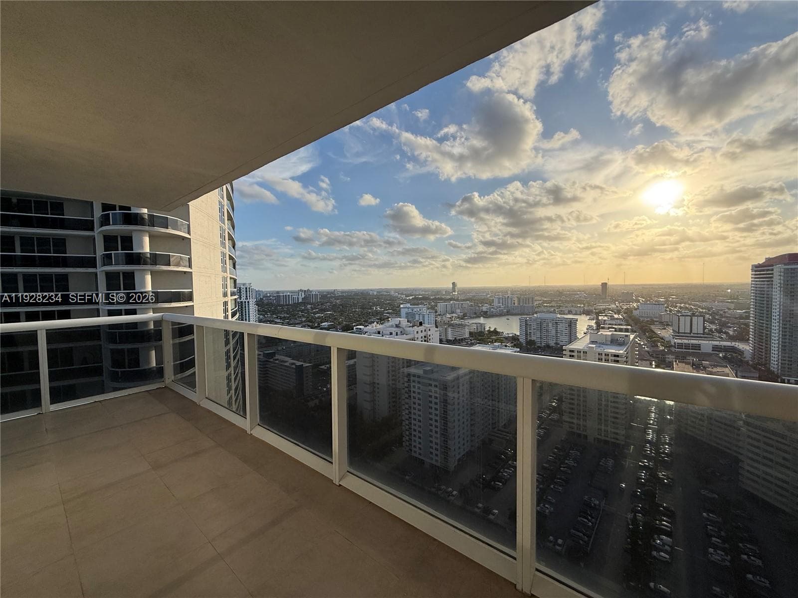 1830 Ocean Dr 3