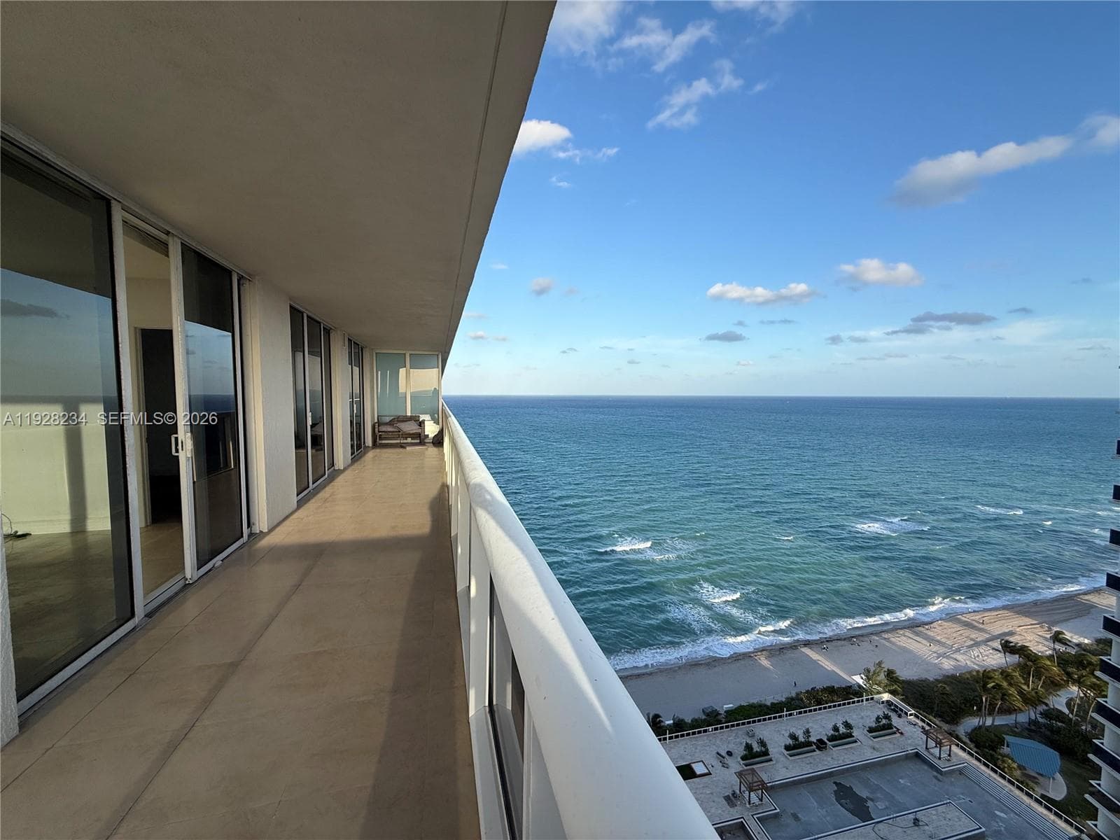 1830 Ocean Dr 1