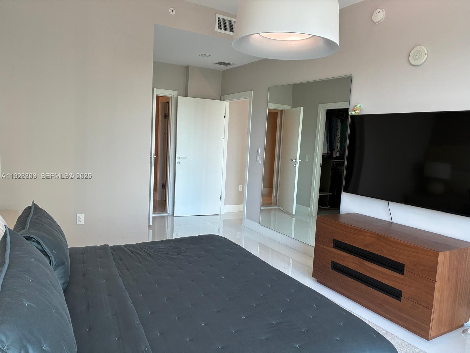 300 Sunny Isles Blvd 4-506 photo 12