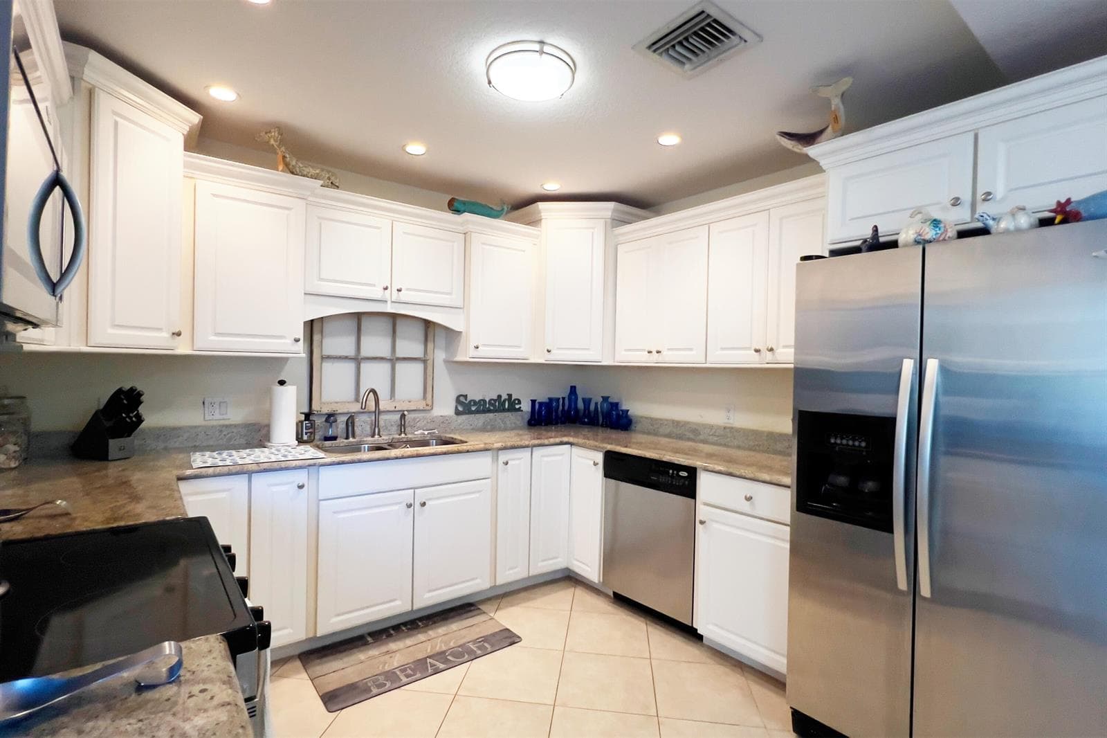 3541 NE Ocean Boulevard NE 15 photo 18