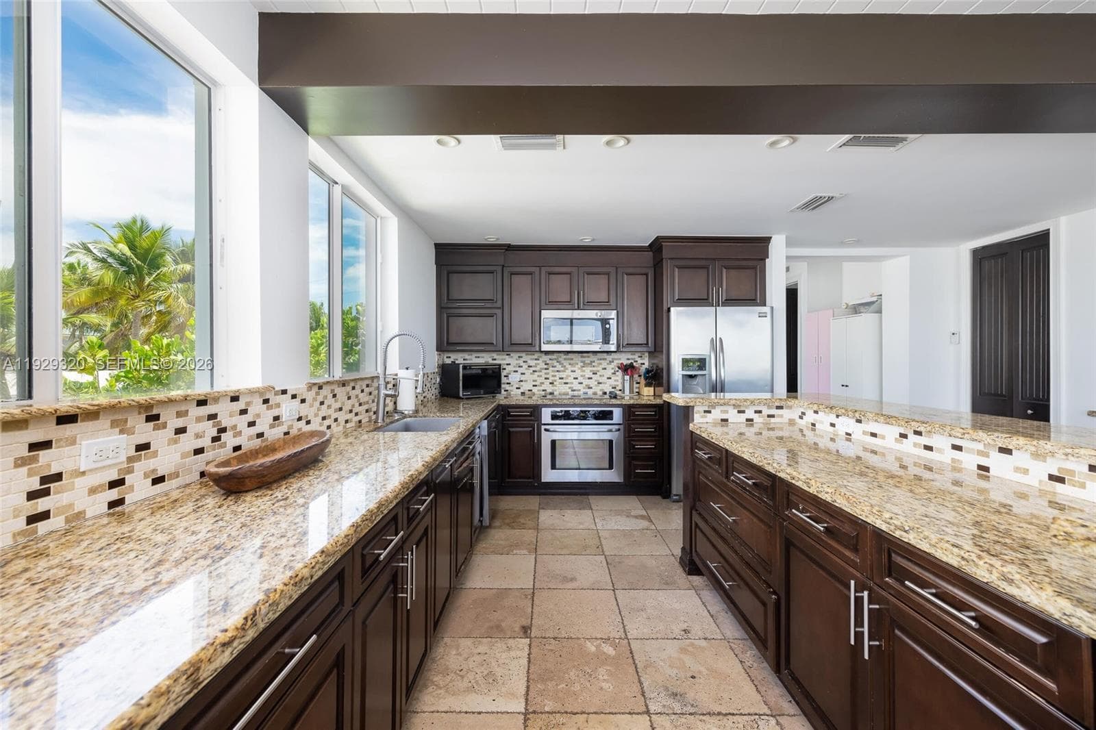 107 Hilson Ct photo 9