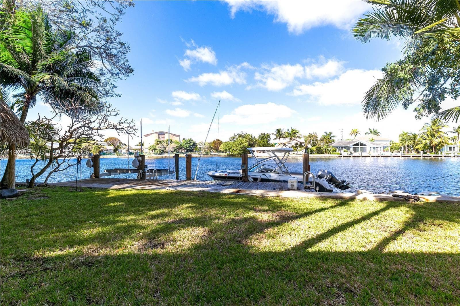 1349 Middle River Dr photo 15