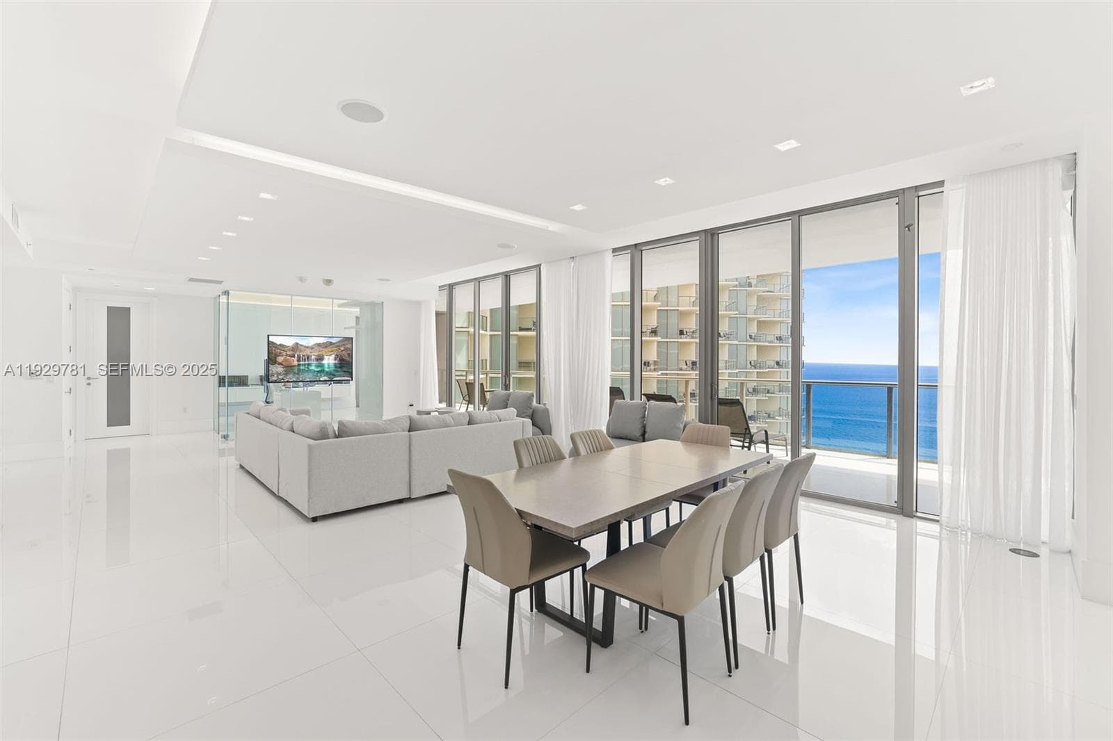 9701 Collins Ave 3