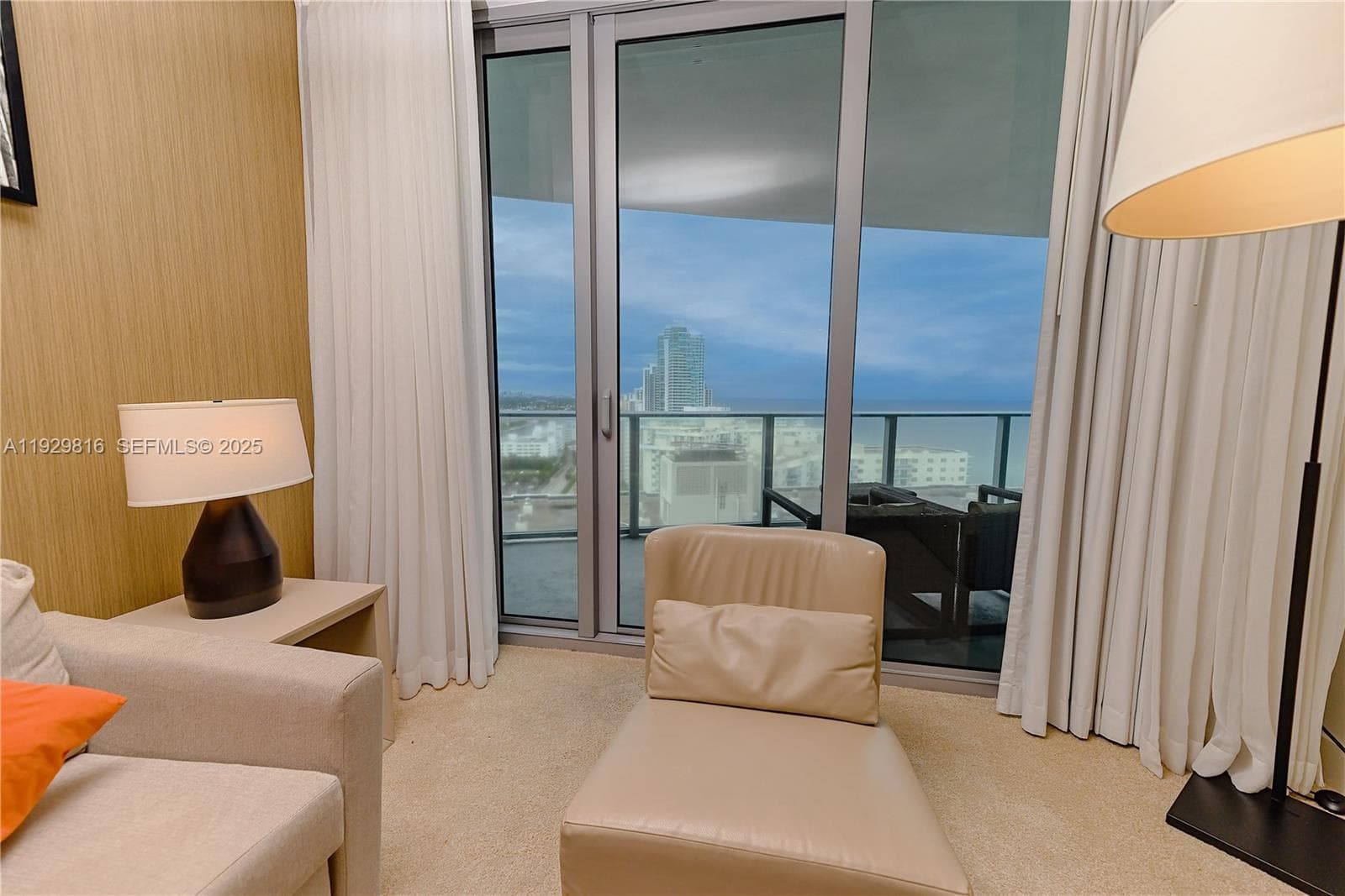 4111 Ocean Dr 1710 photo 7