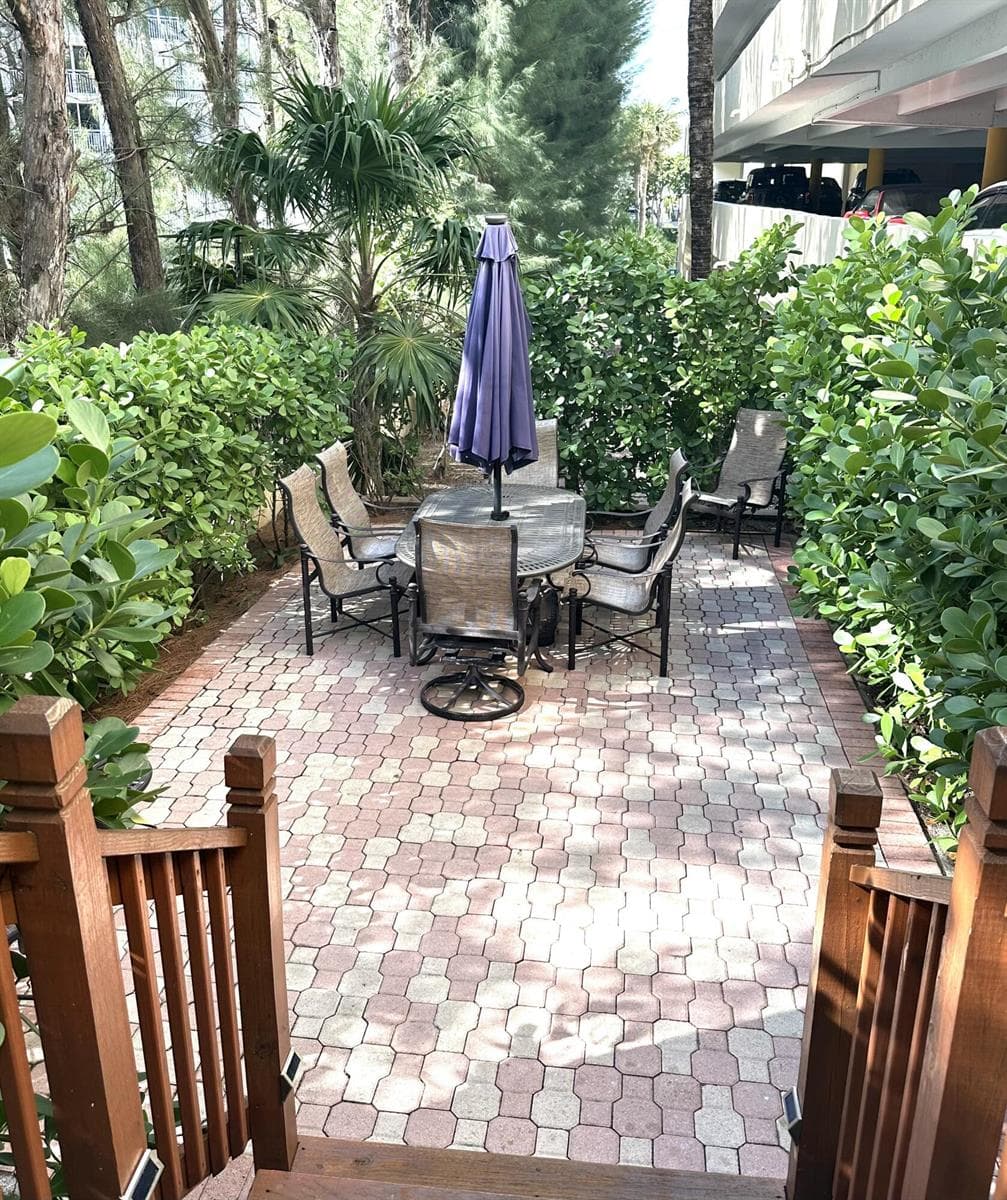 3540 S Ocean Boulevard 409 photo 23