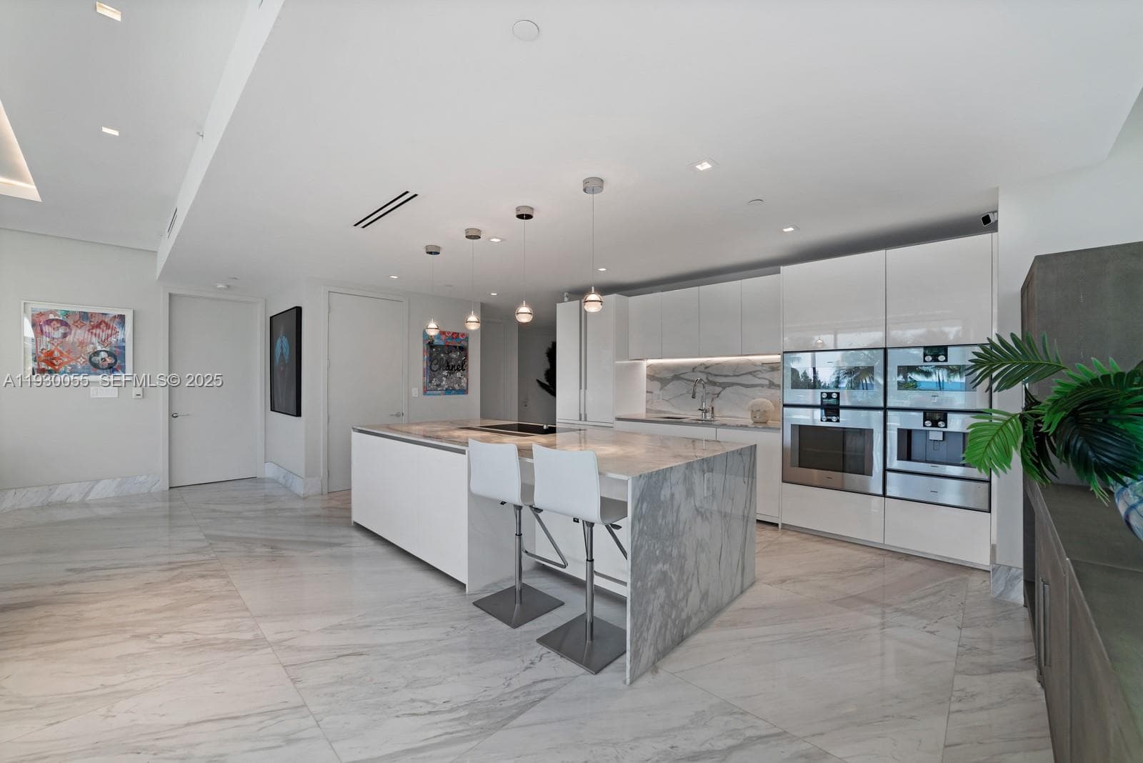 10203 Collins Ave 201 photo 8