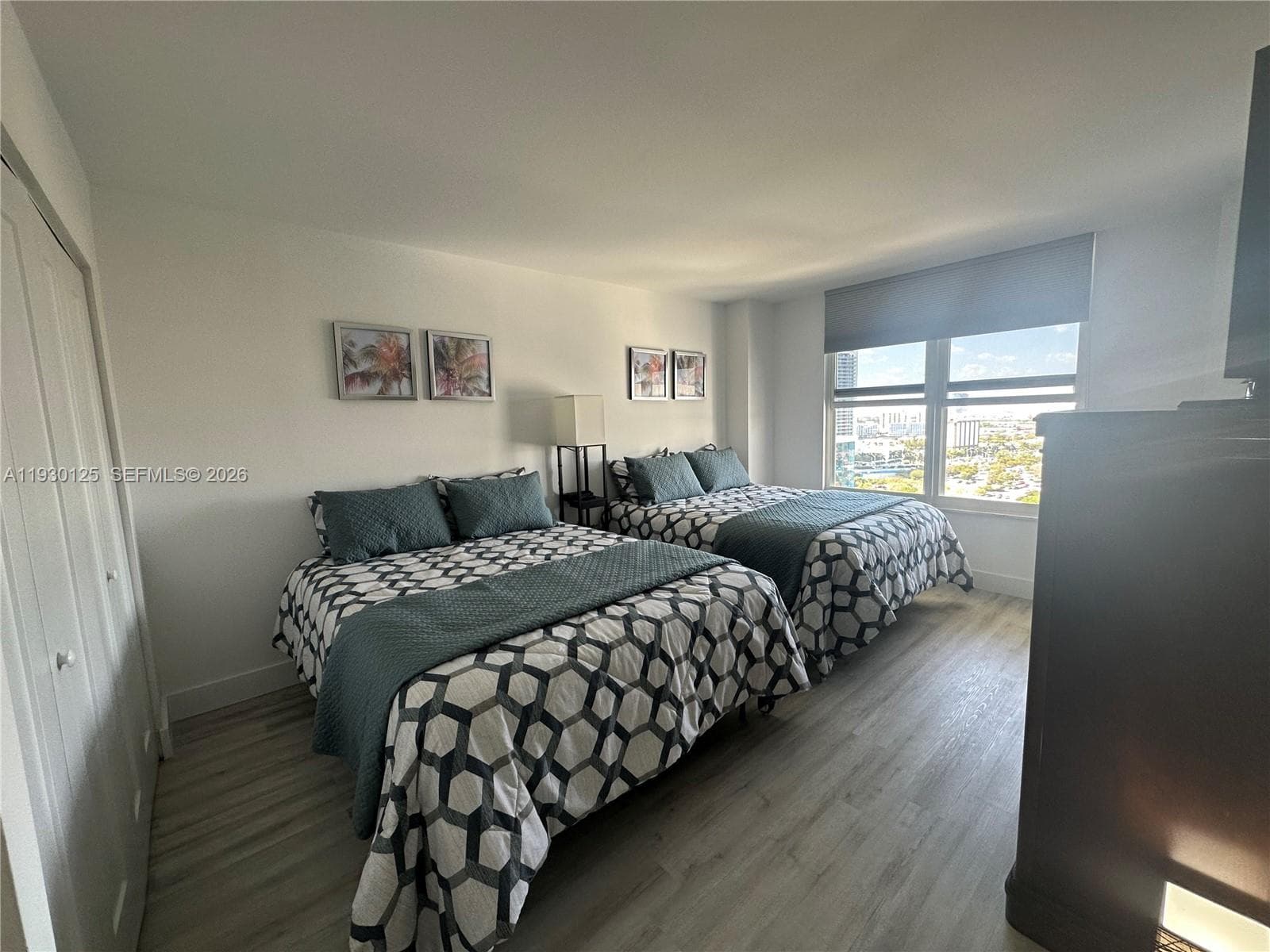 3800 Ocean Dr 1812 photo 7