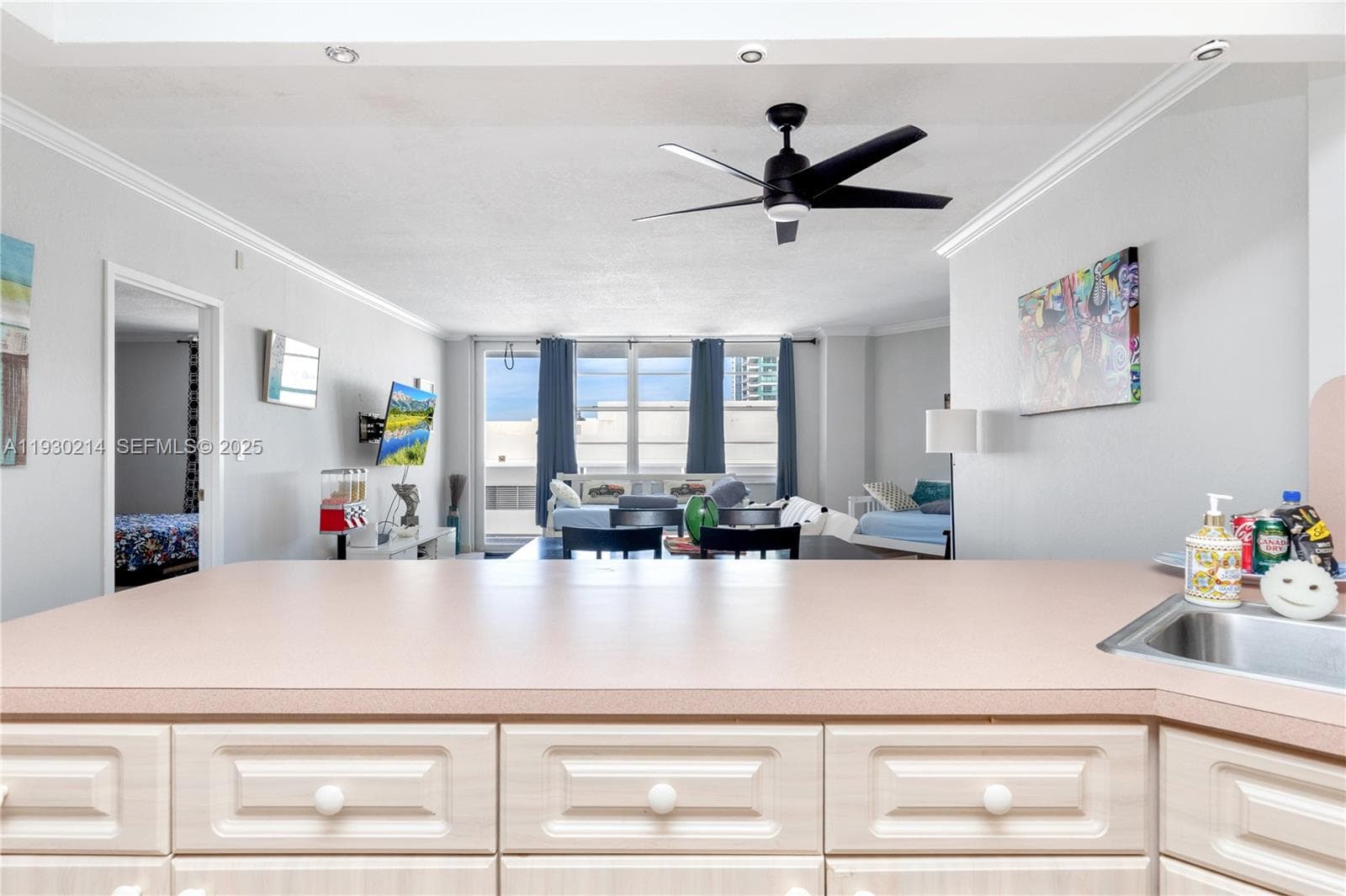 3725 S Ocean Dr 1421 photo 17