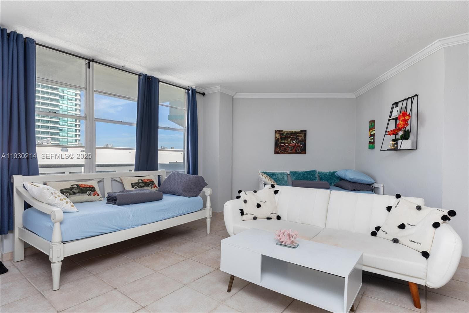 3725 S Ocean Dr 1421 photo 3