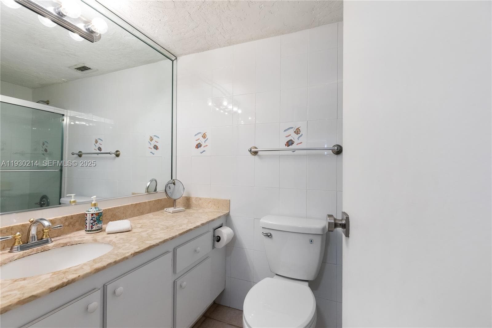 3725 S Ocean Dr 1421 photo 25
