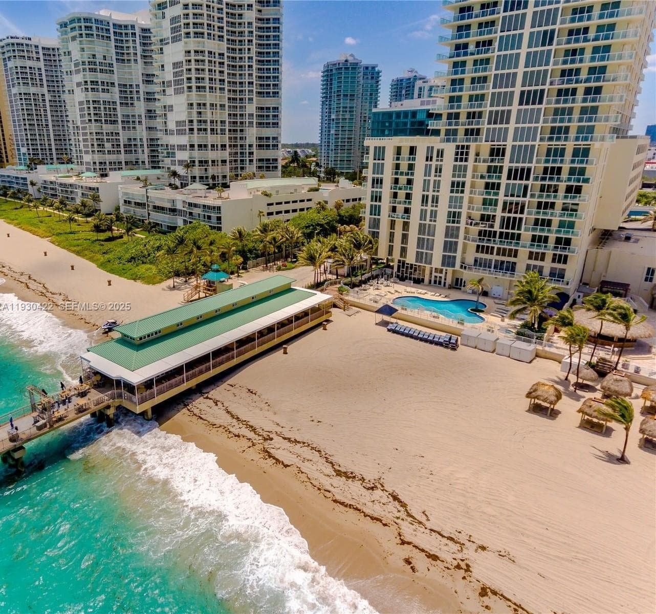 16699 Collins Ave 2407 photo 3