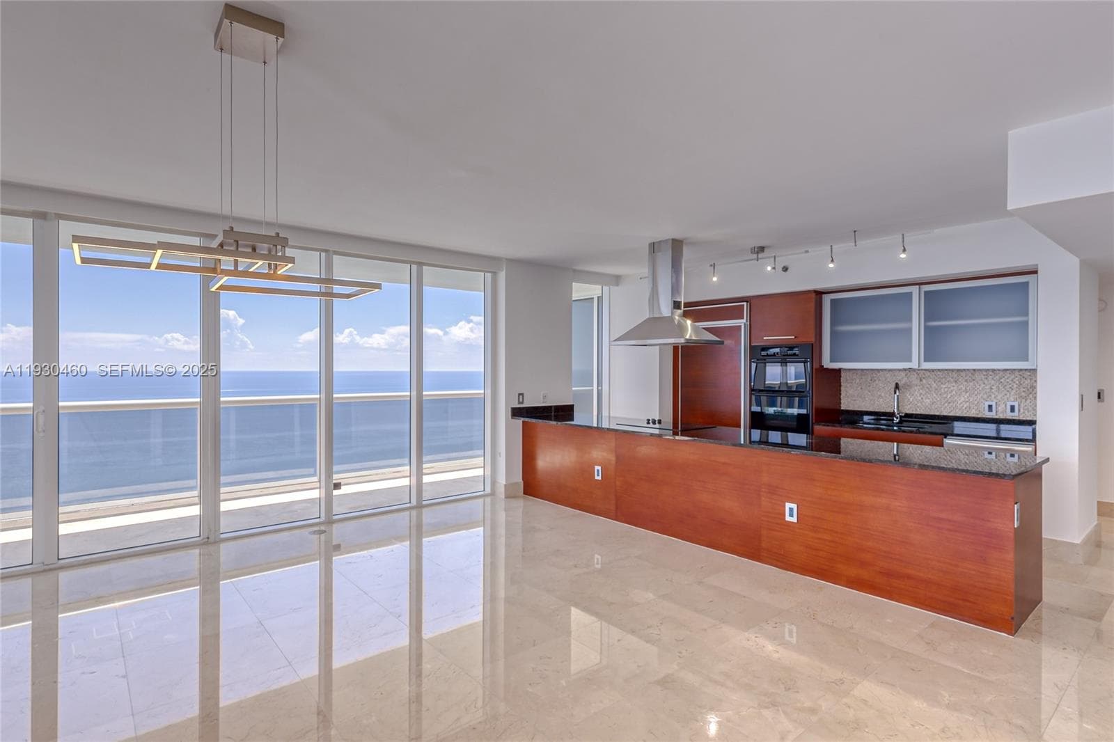 1830 OCEAN DR 4601 photo 14