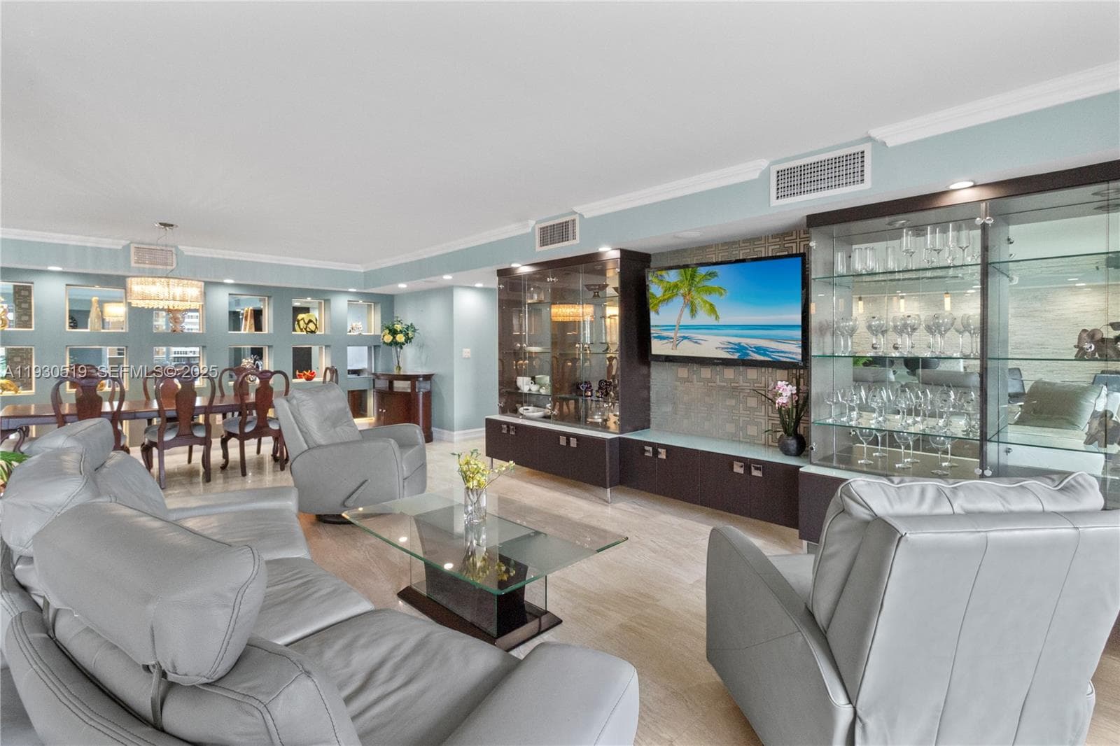 1880 Ocean Dr 2