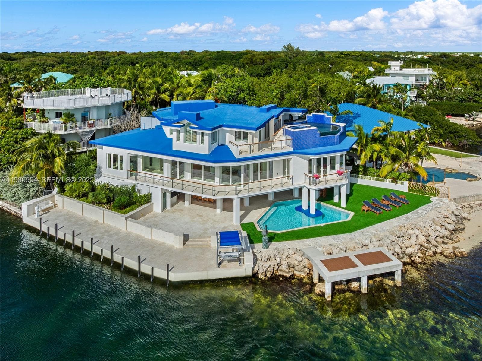 180 Pompano Dr 1