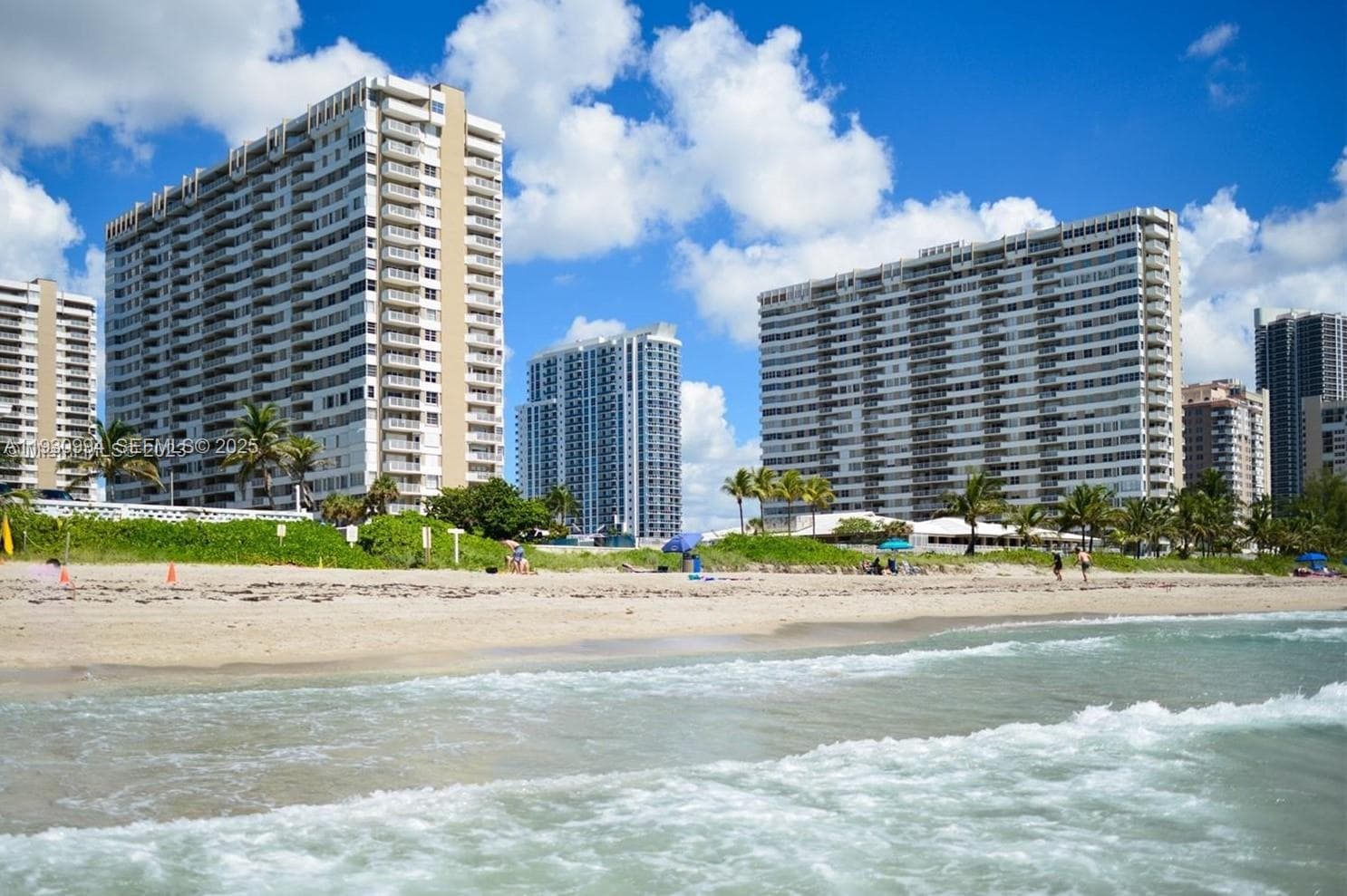 1980 Ocean Dr 2