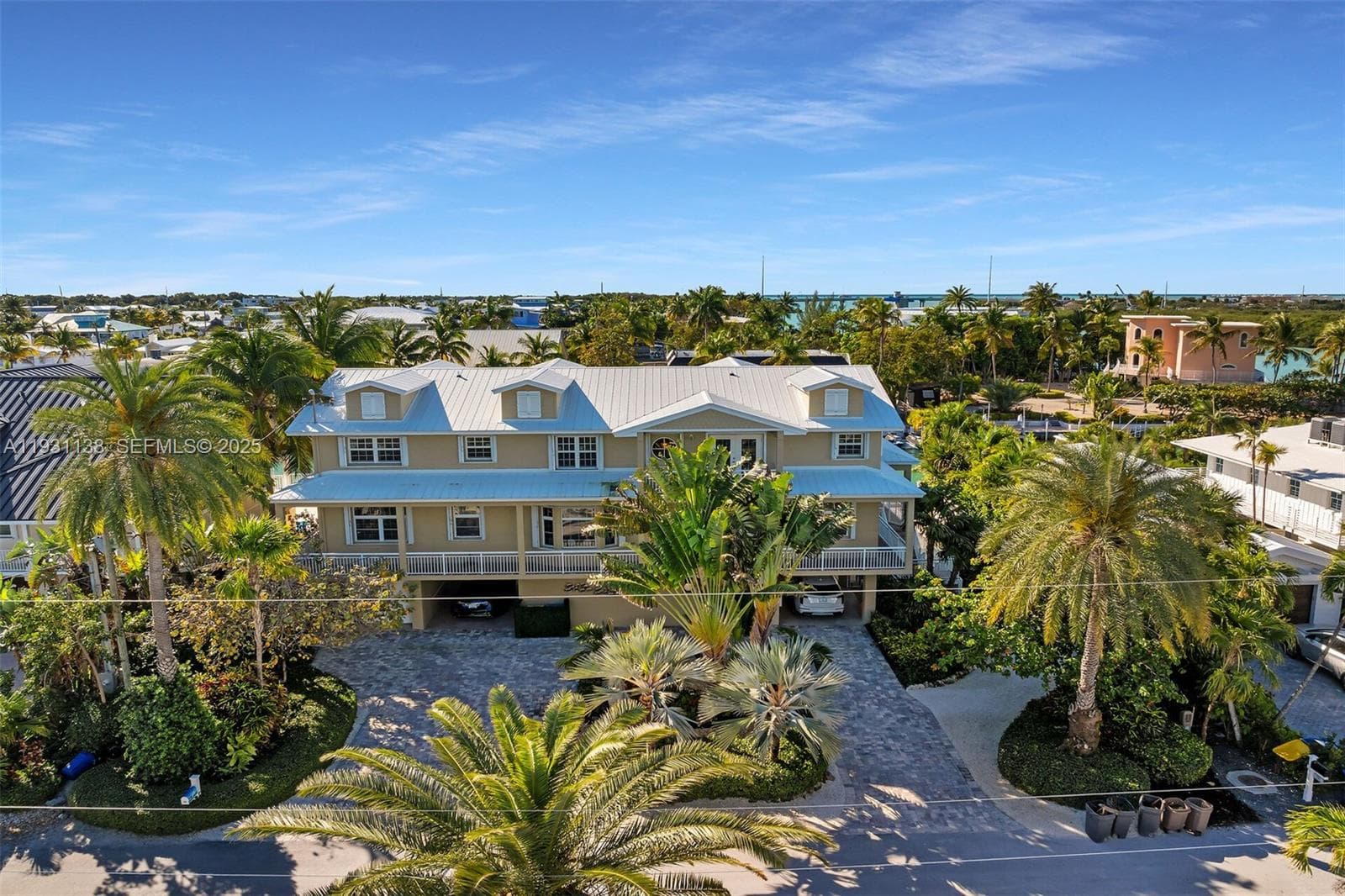 153 Stromboli Dr 3