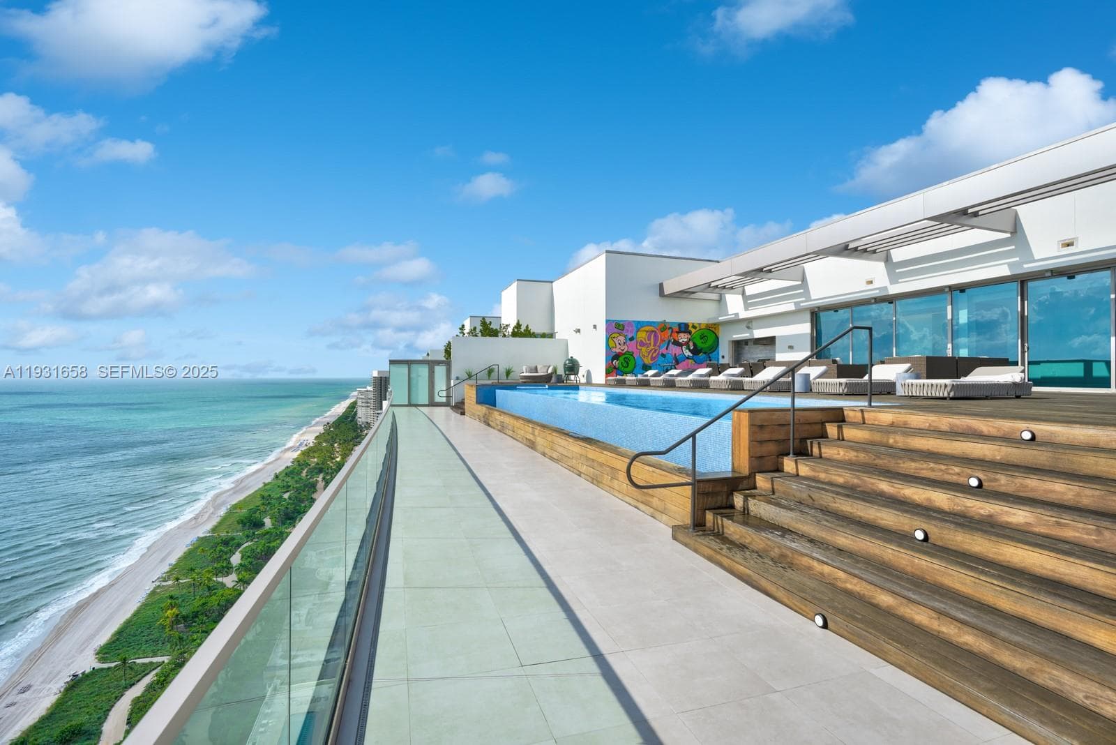 10203 Collins Ave 5