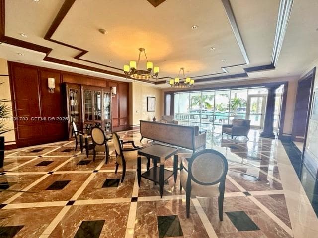 20201 E Country Club Dr 903 photo 7