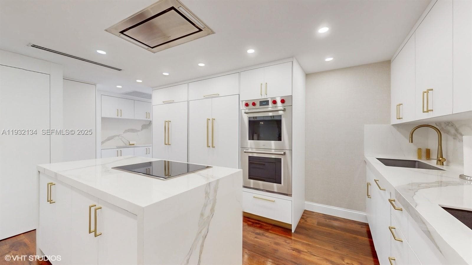 10155 Collins Ave 410 photo 11